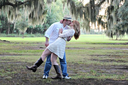 孩子突然間特別不聽話怎么辦_