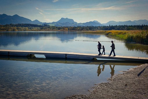 家長的角色轉變:從權威到朋友