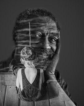 父母不應(yīng)該打罵孩子