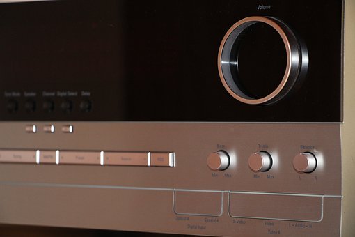 孩子在被夸獎后更自信,學習成績更好