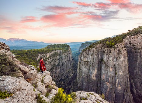 小學(xué)6年級孩子談戀愛怎么辦