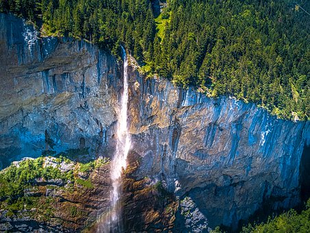 ��������Ĳ������ڼ�΢֮̎��