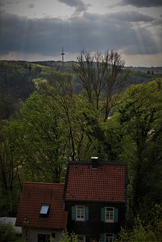 高中生孩子叛逆期如何教育