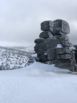 四年級男孩叛逆怎么辦