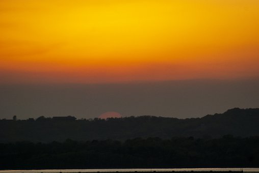 һƪ���¿���ӢʽӢ�Z�c��ʽӢ�Z�ą^�e