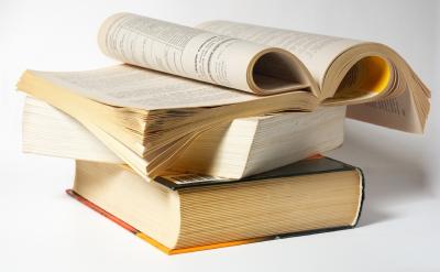 同樣地,我們開心作文素材學習社也是這個道...