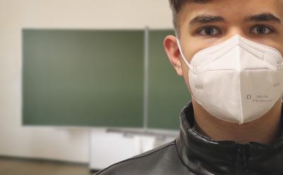 - ��ĸ�����u�r�ĉ���ˮƽ����32%