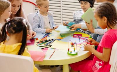 �r(sh��)�g�����ƶ���һ��(g��)ѭ��u�M(j��n)���^�̡�����...