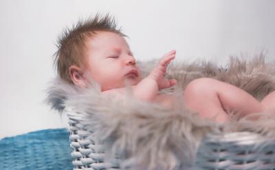 一個社會化良好的孩子更有可能在將來成為有...