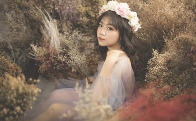 關(guān)注孩子的成長并給予必要的指導(dǎo)