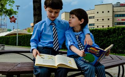 給予孩子肯定和獎勵