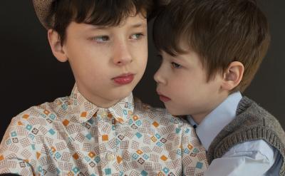 父母先行,為孩子樹立良好榜樣