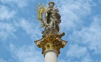 例如,當我們需要記憶一個歷史日期時,可...