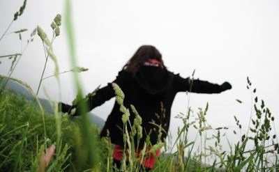 2、生展示,如果你也喜歡,可以站起來跟他...