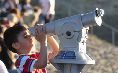 有的學(xué)生家長認(rèn)為把學(xué)...